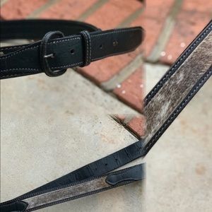 Black leather belt with fur (western style)